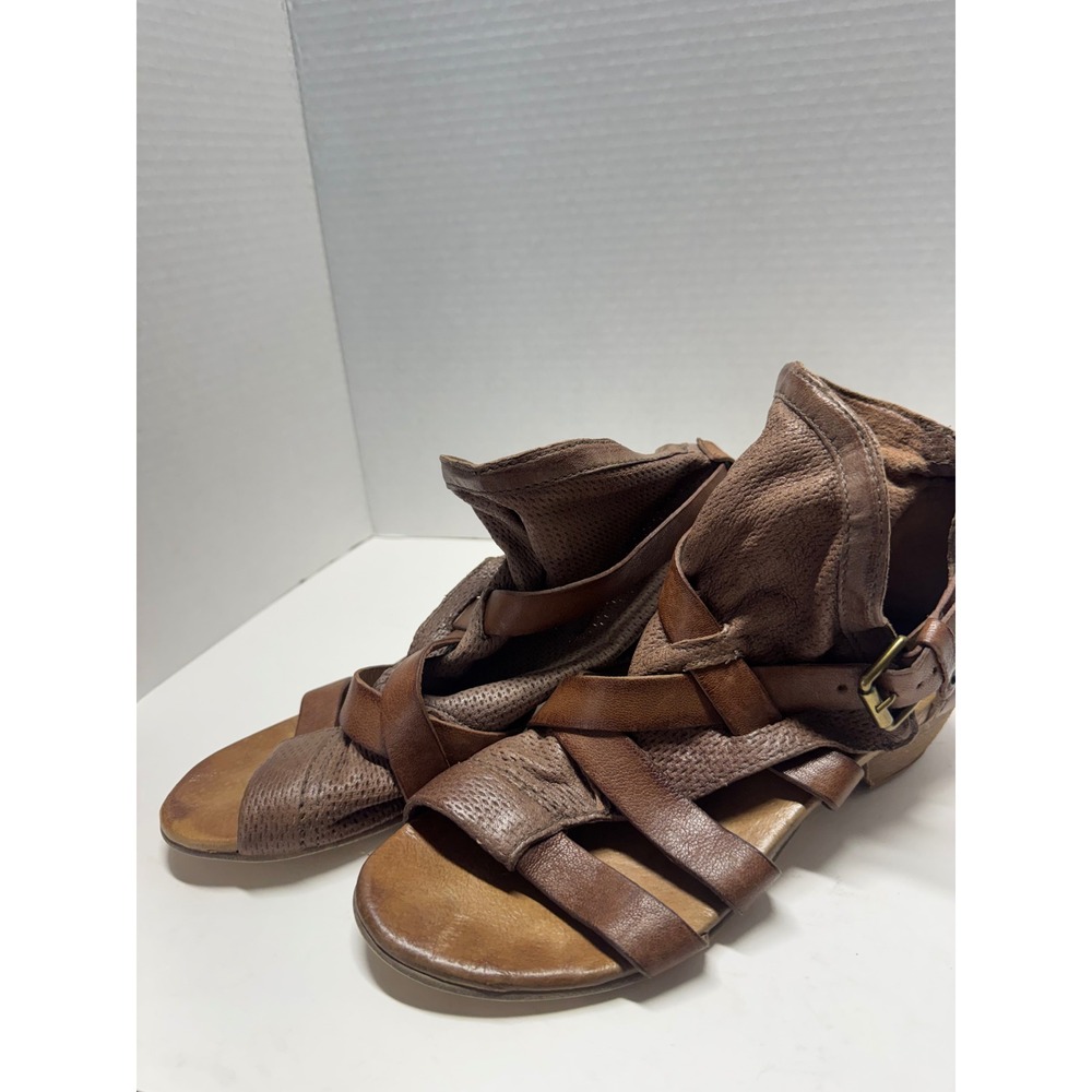 Miz Mooz Brown Leather Slouchy Ankle Strap Gladiator Sandals Size 38 7.5